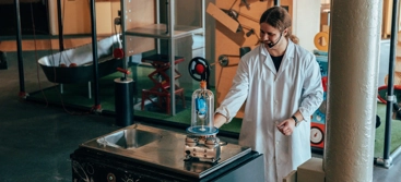 Man experimenterar med vakuum